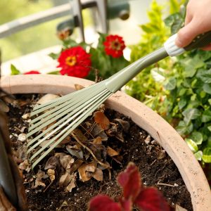 Worth Garden Carbon Steel Hand Leaf Rake,Gardening 9-Teeth Broom with Ergonomic Softouch Grip